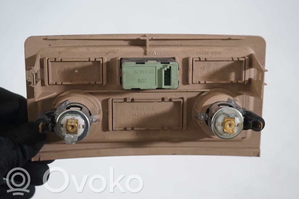 Cigarette lighter trim rear (6)