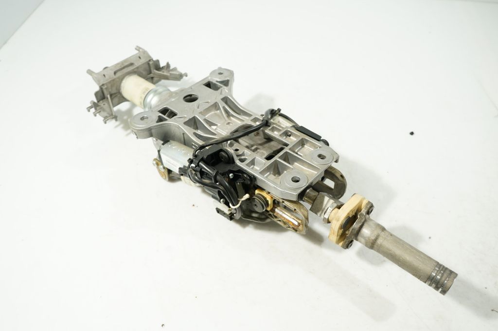 Steering column universal joint (4)