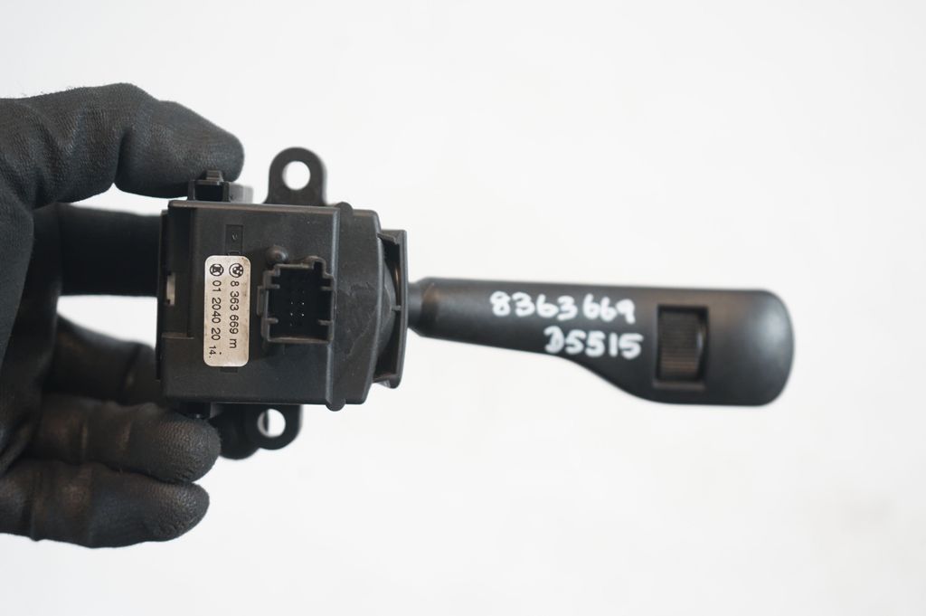 Wiper control stalk (8)