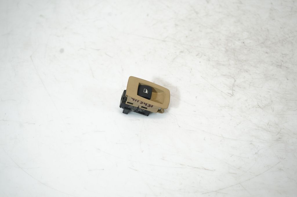 Electric window control switch (4)