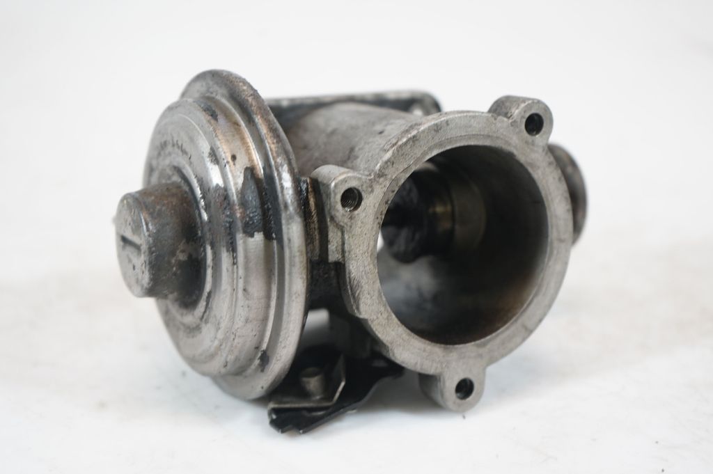 EGR valve (7)