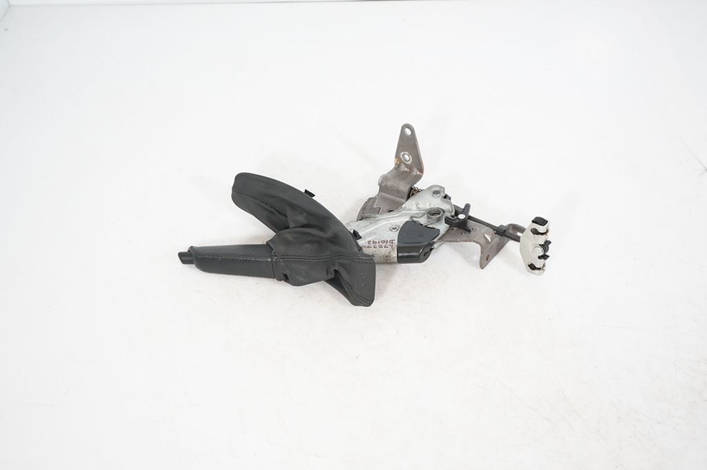 Handbrake/parking brake lever assembly (3)