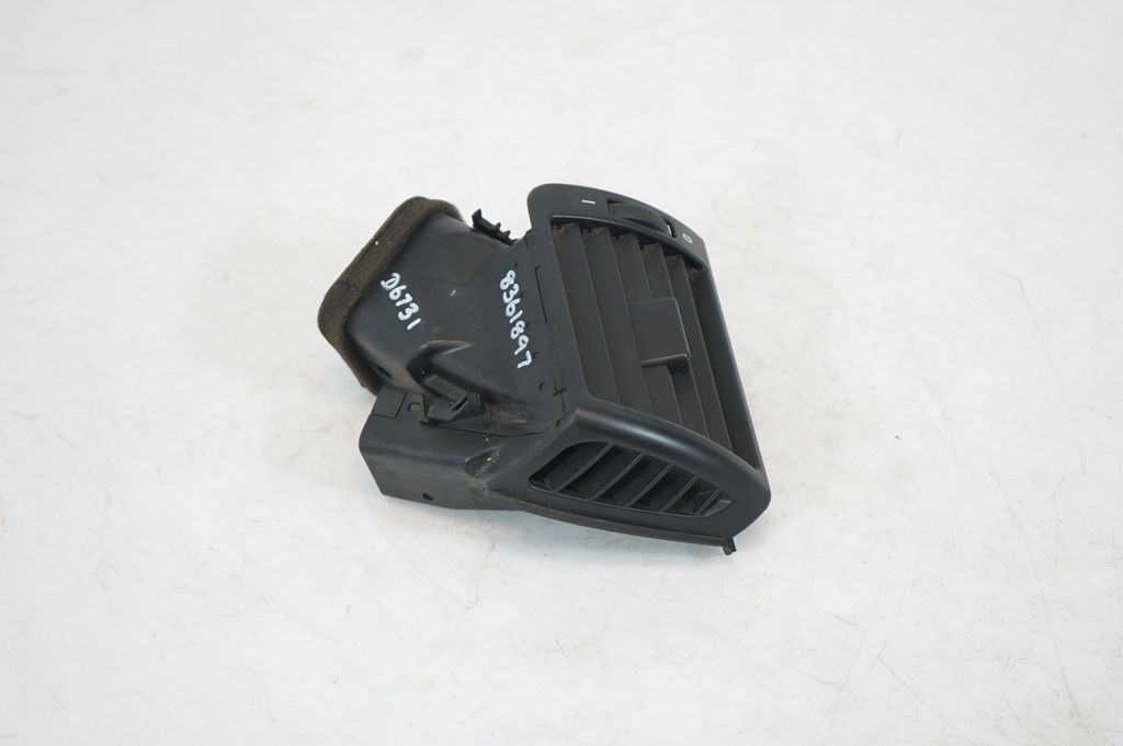 Dashboard side air vent grill/cover trim (4)