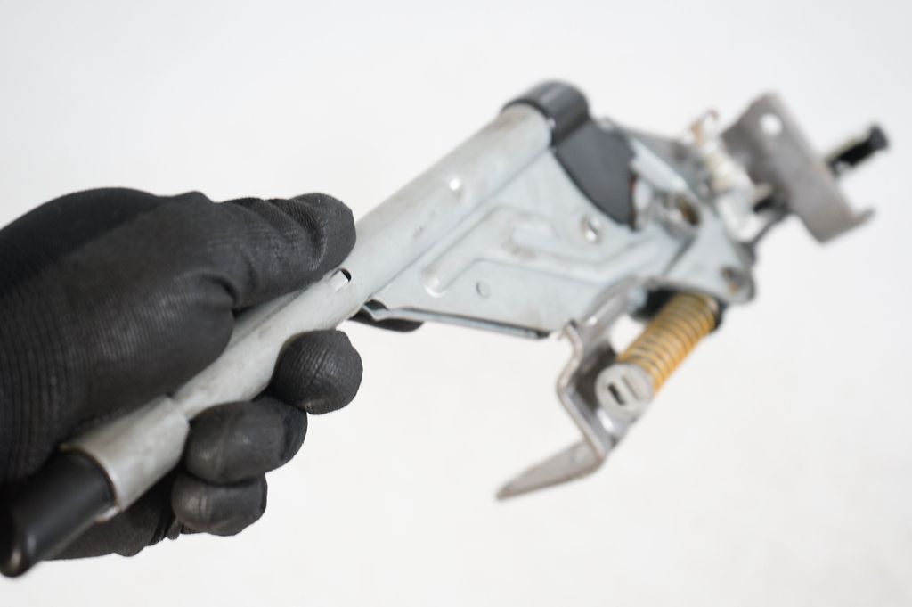 Handbrake/parking brake lever assembly (6)