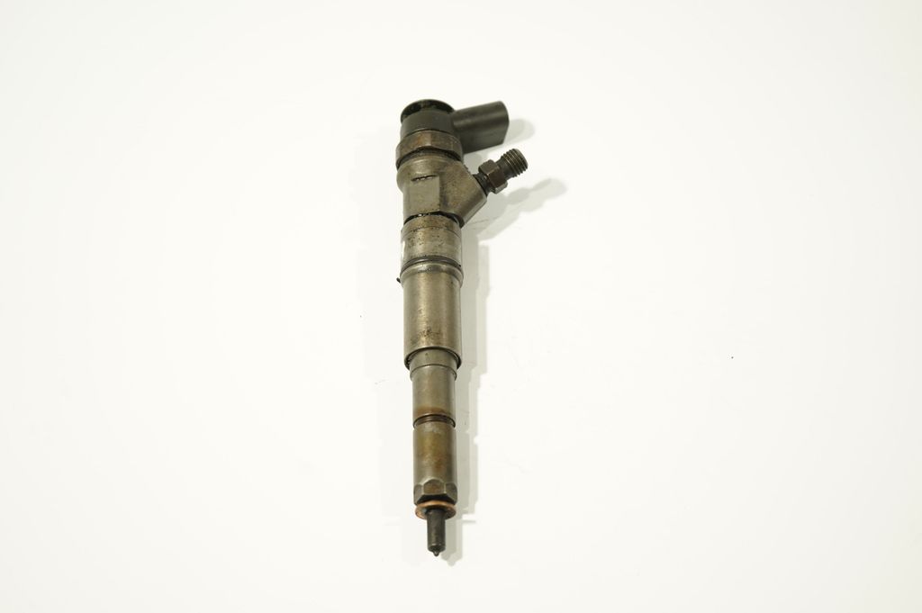 Fuel injector