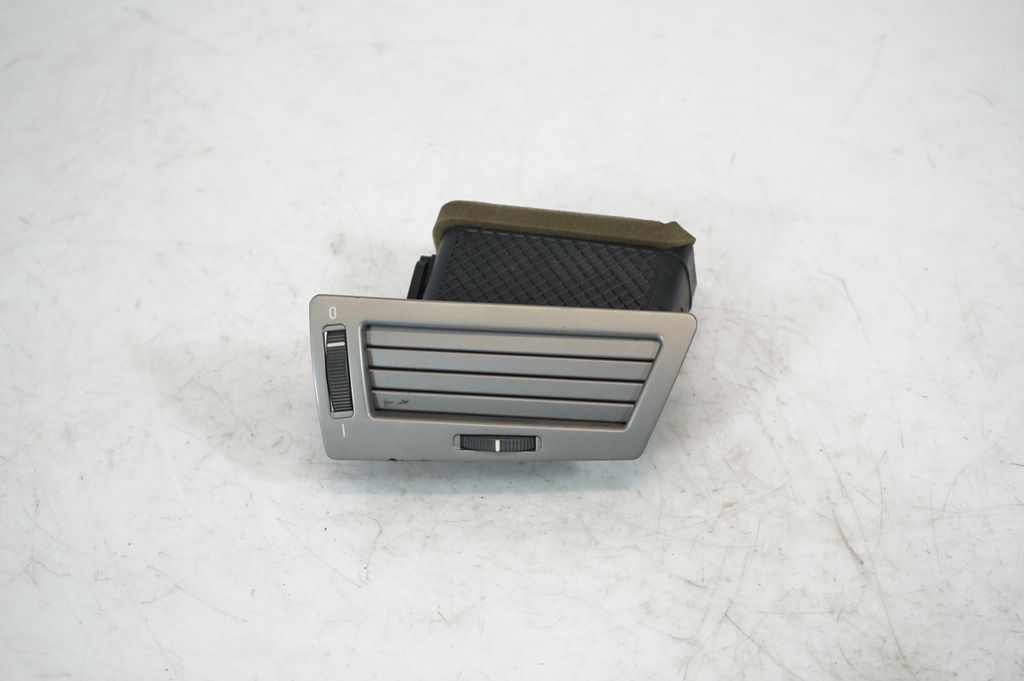 Dashboard side air vent grill/cover trim