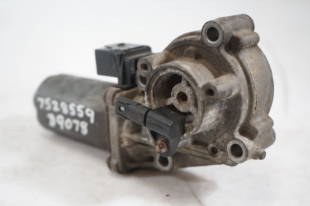 Gearbox transfer box case (8)