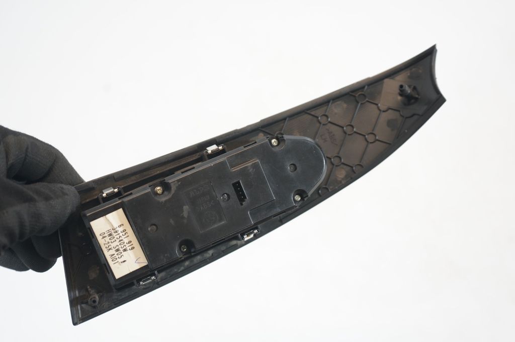 Electric window control switch (7)