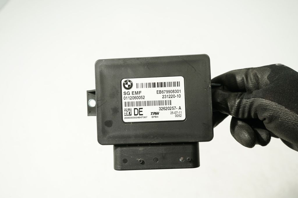 Engine control unit/module (8)