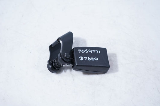 Rear seatbelt buckle