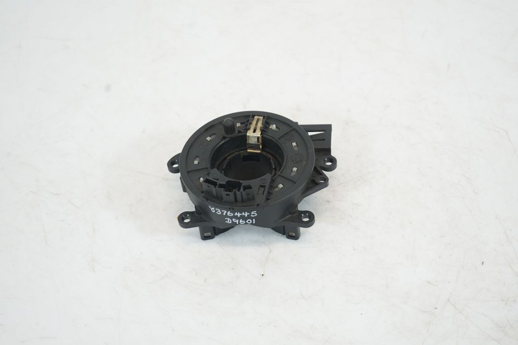 Wiper turn signal indicator stalk/switch