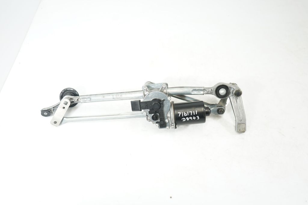 Front wiper linkage and motor