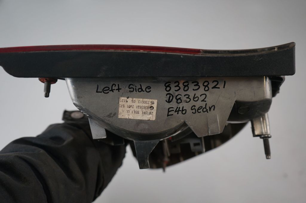 Rear/tail lights (10)