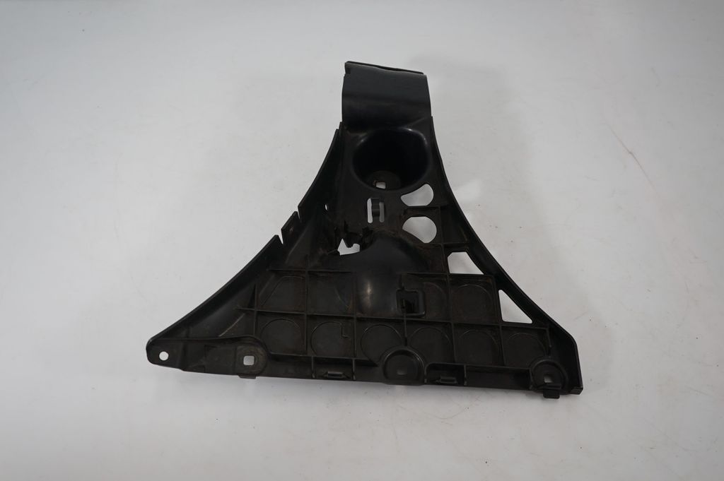 Rear bumper mounting bracket (3)