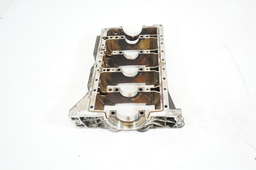 Engine block (2)