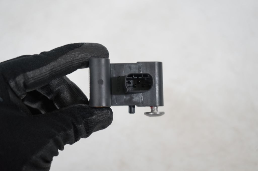 Airbag deployment crash/impact sensor (6)