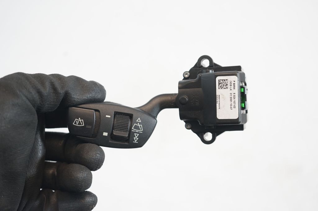 Wiper control stalk (6)