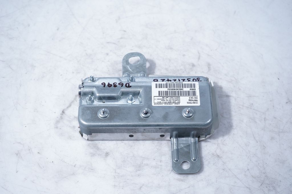 Front door airbag (3)