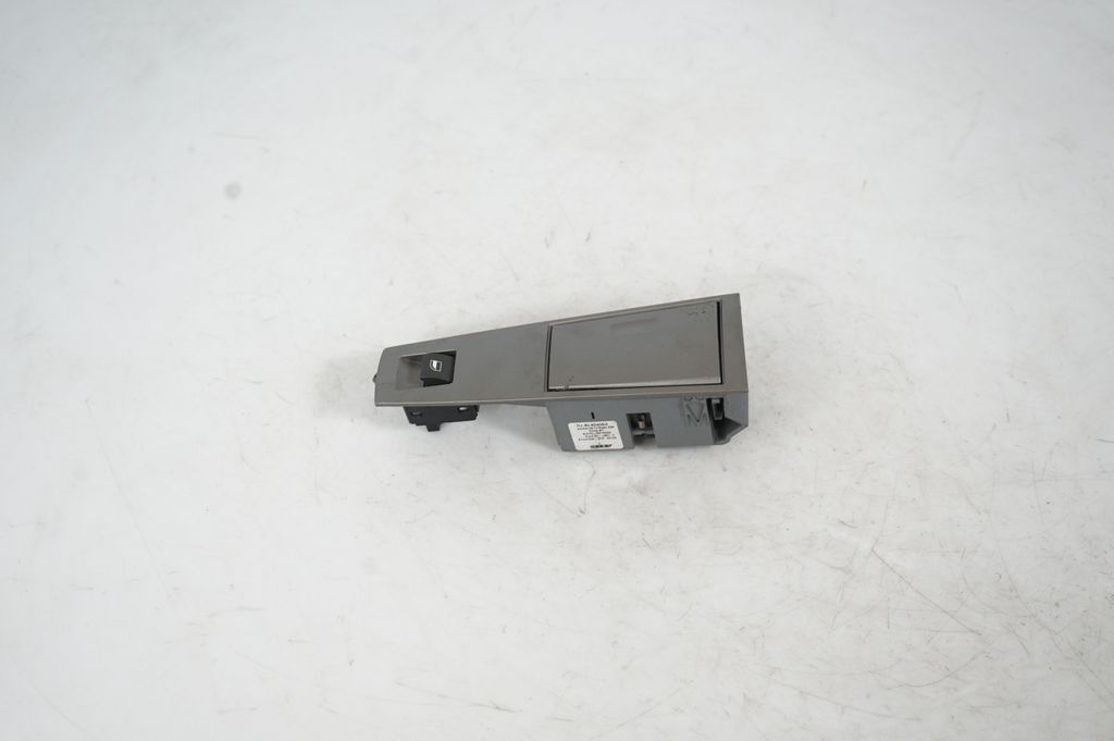 Electric window control switch (3)