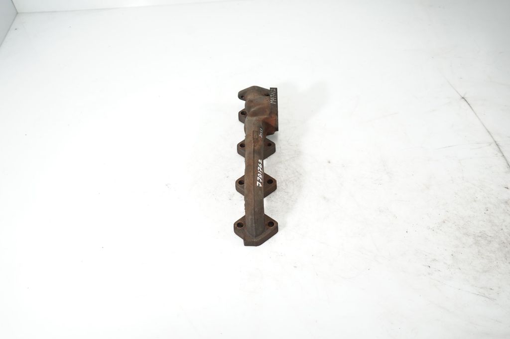 Exhaust manifold (4)