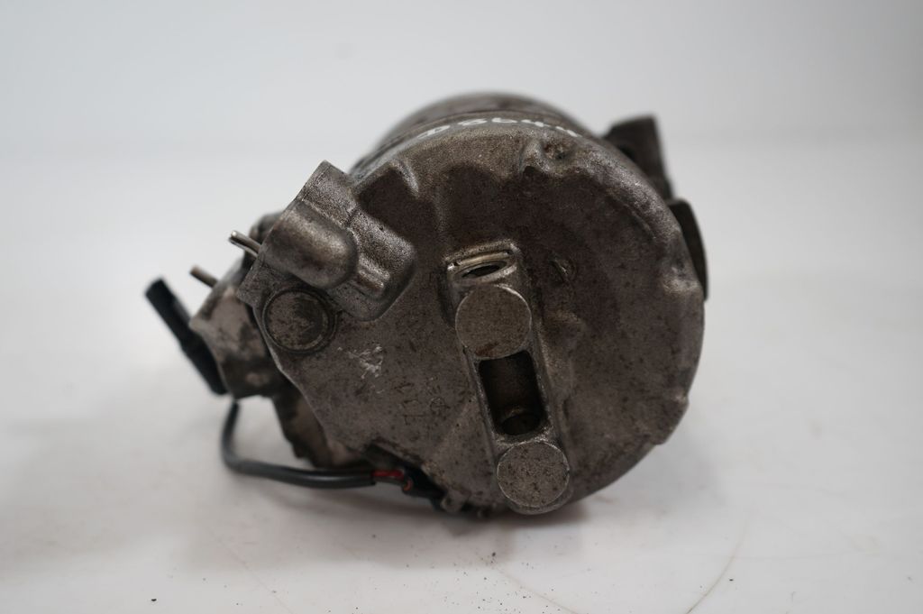 Air conditioning (A/C) compressor (pump) (8)