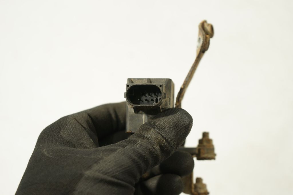 Headlight/headlamp level sensor (6)