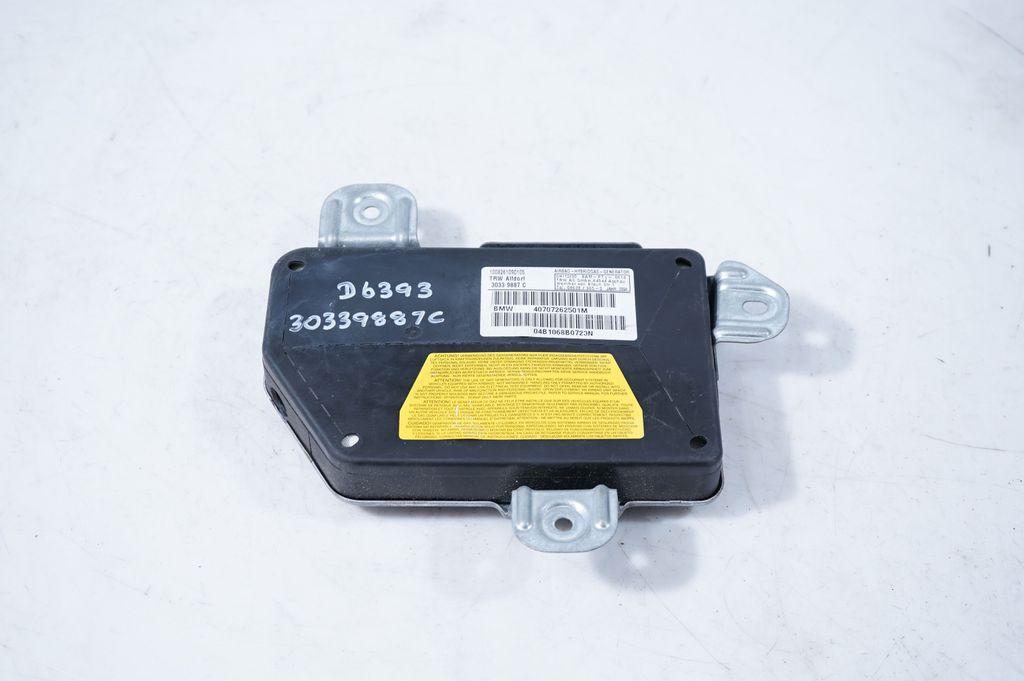 Rear door airbag