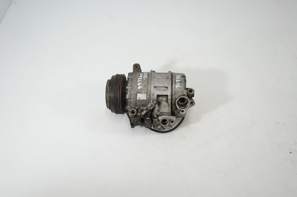 Air conditioning (A/C) compressor (pump) (4)