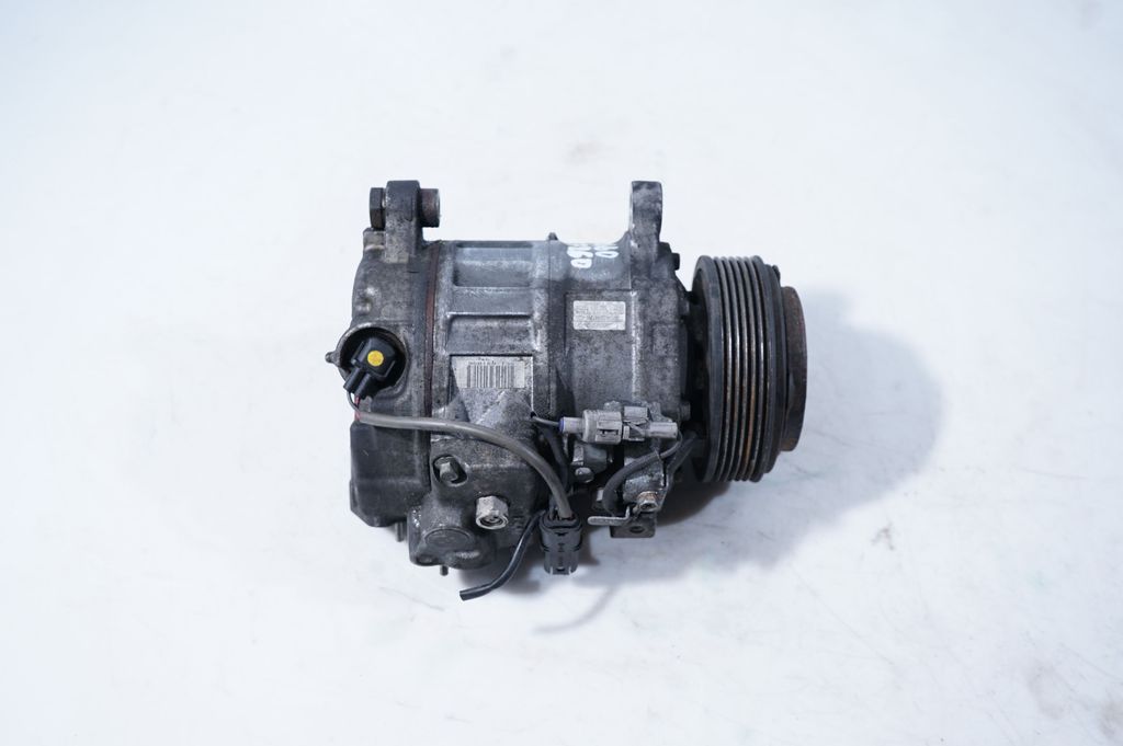 Air conditioning (A/C) compressor (pump) (2)