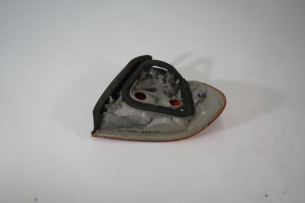 Rear/tail lights (5)