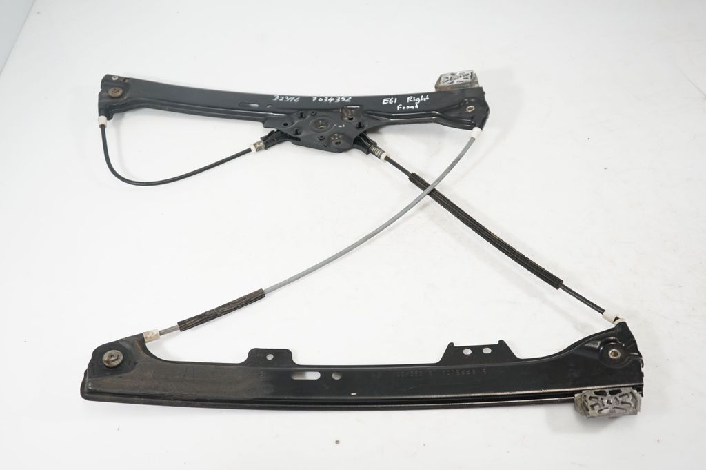 Front door window regulator with motor