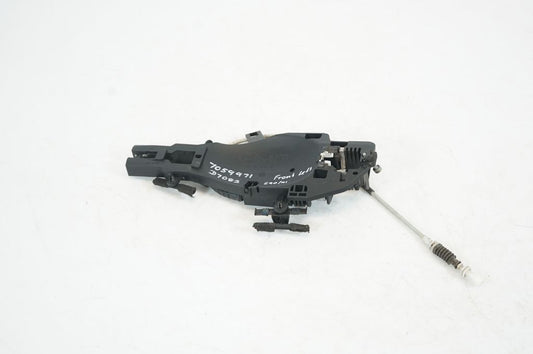 Front door exterior handle/bracket