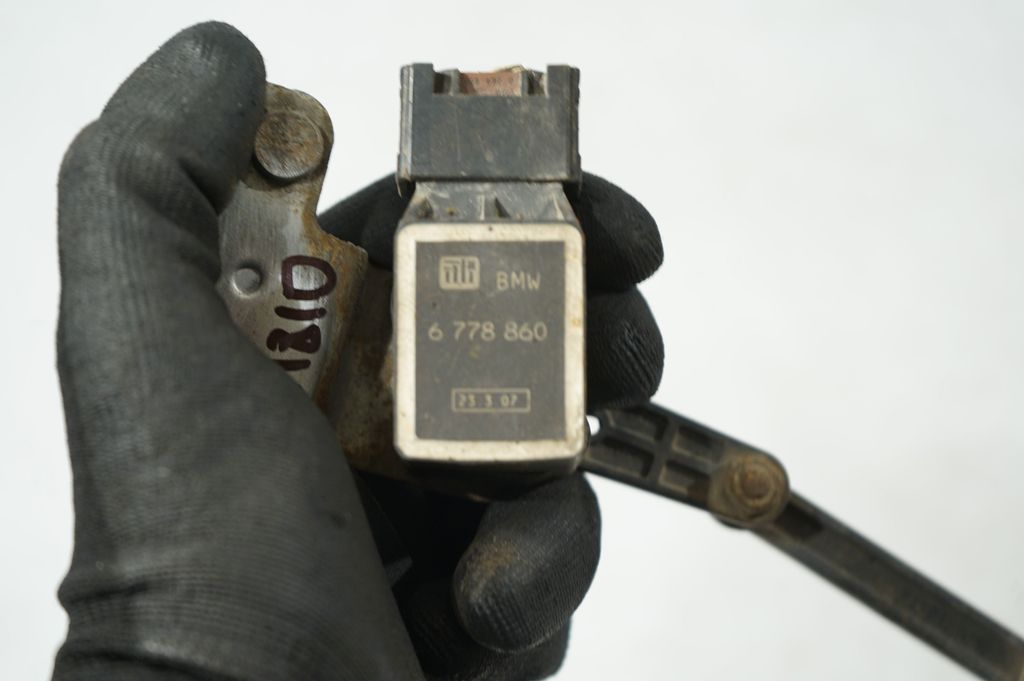 Headlight/headlamp level sensor (9)