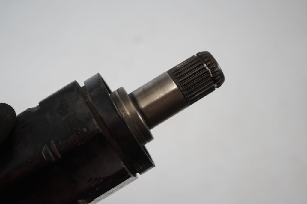 Front driveshaft (5)