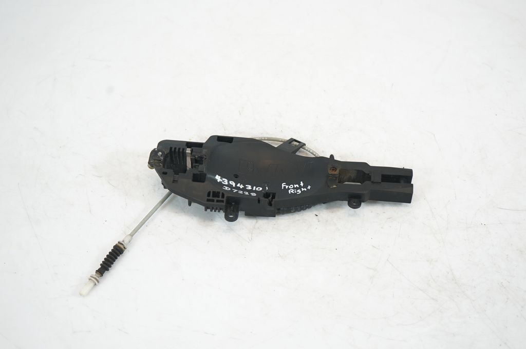 Front door exterior handle/bracket