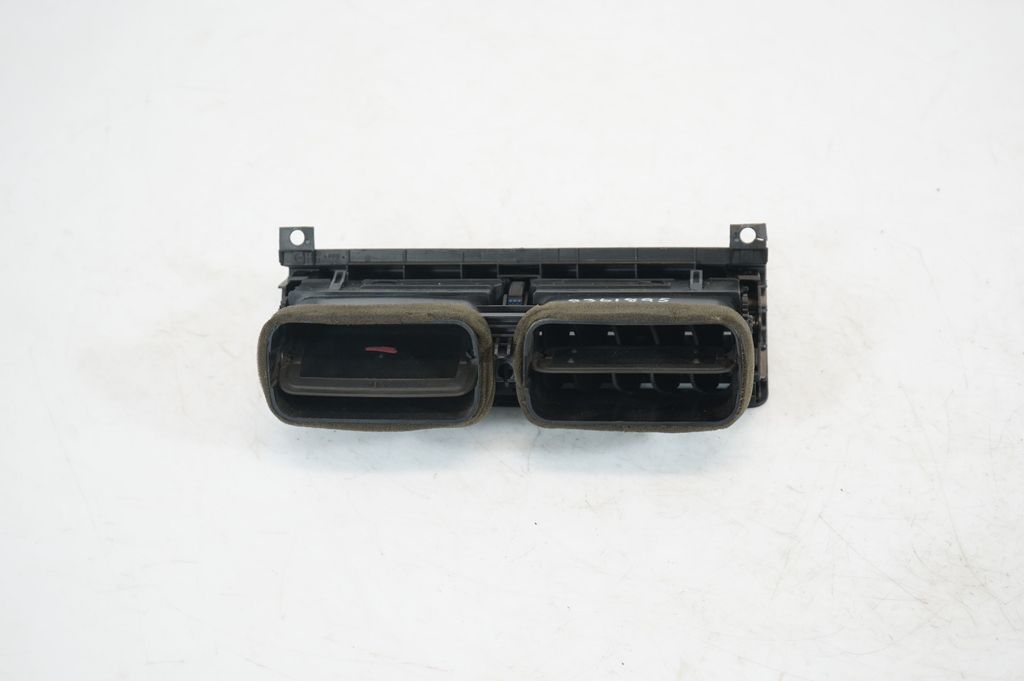Dash center air vent grill (5)