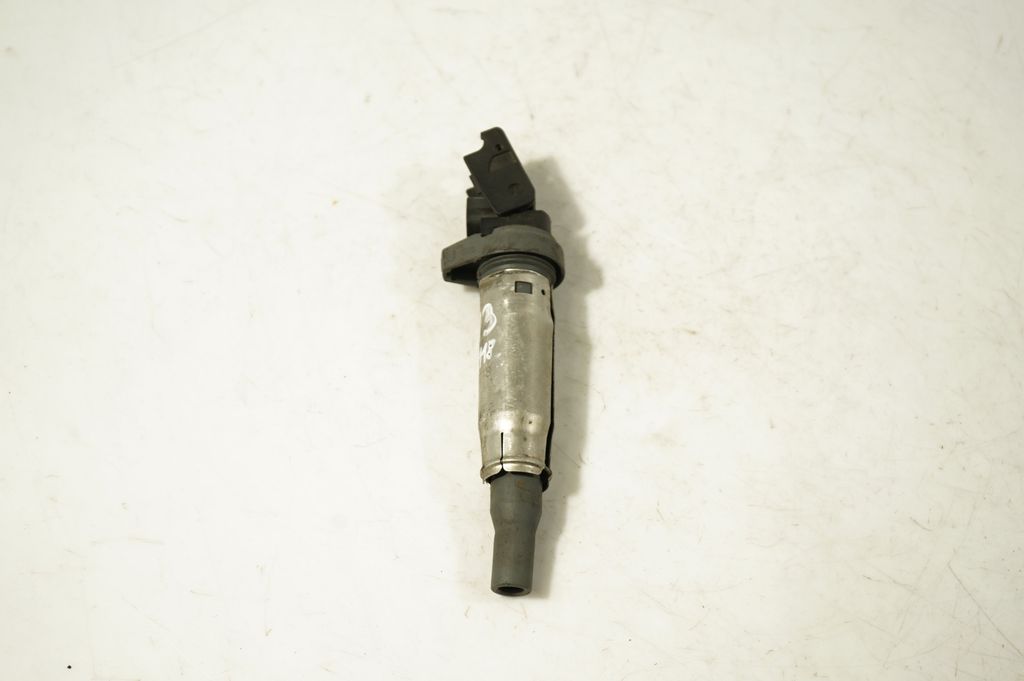 High voltage ignition coil