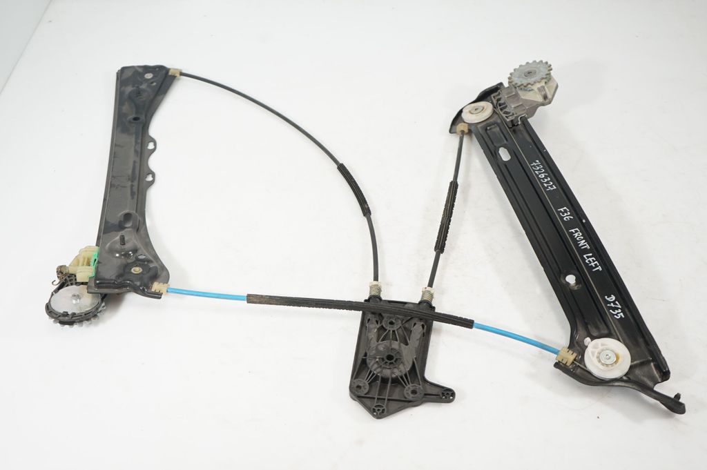 Front door window regulator with motor (2)