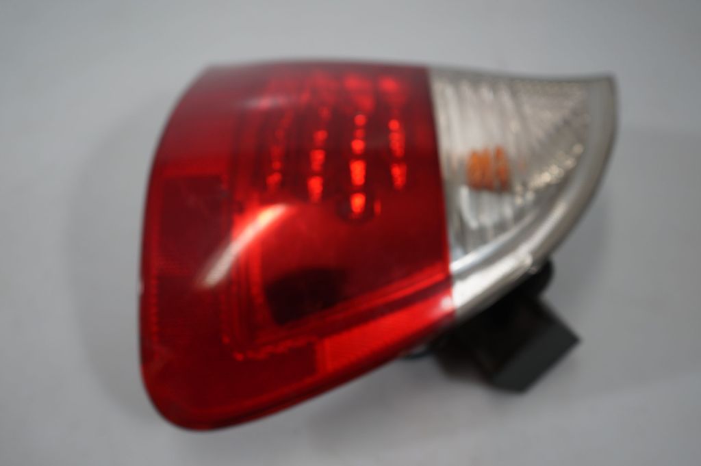 Rear/tail lights (7)