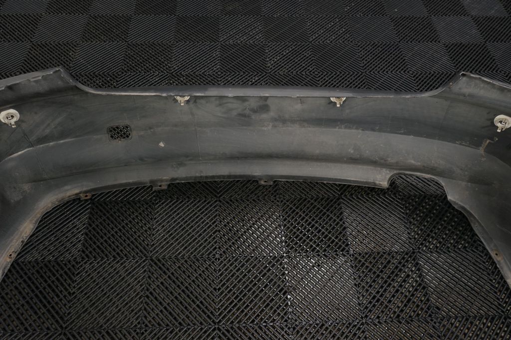 Rear bumper (7)
