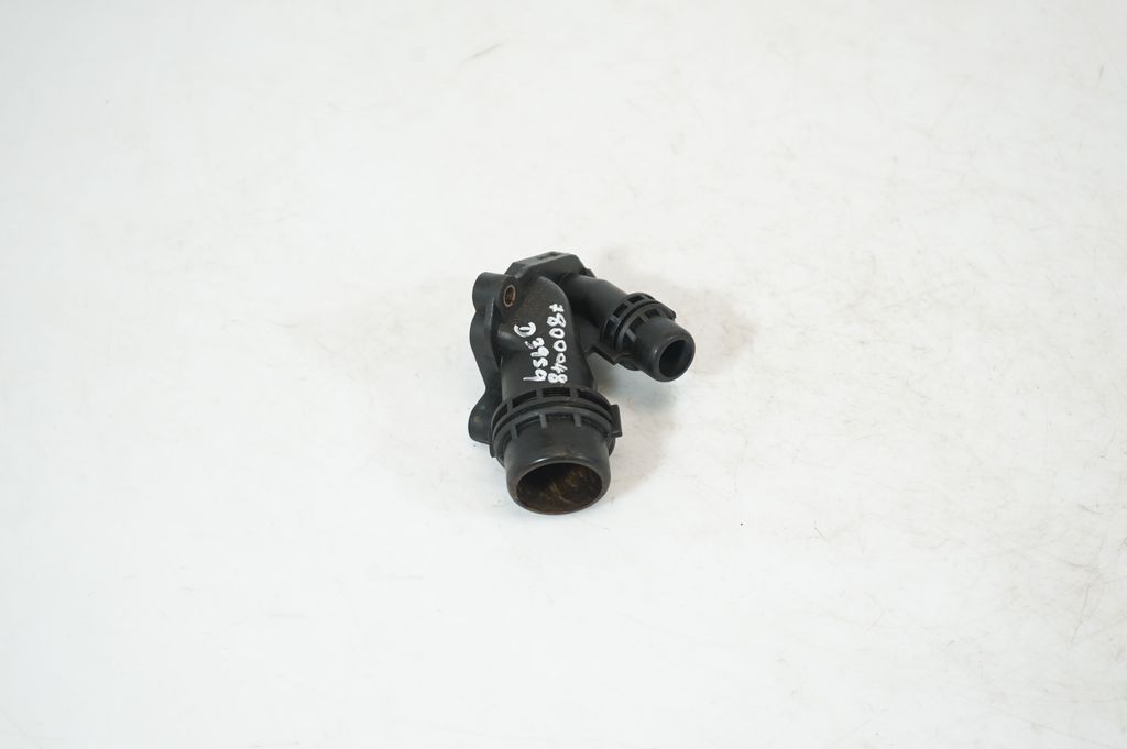 Engine coolant pipe/hose (2)