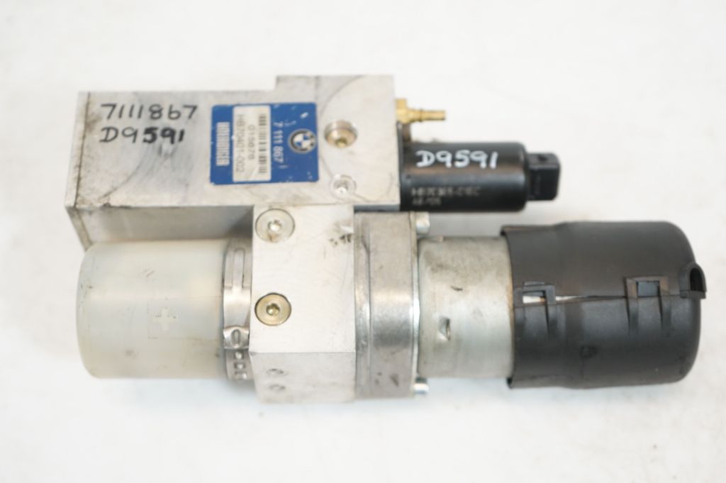 Tailgate hydraulic pump motor (9)