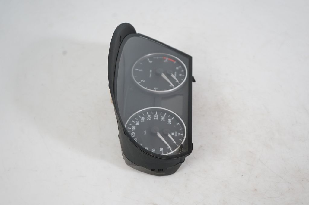 Speedometer (instrument cluster) (4)