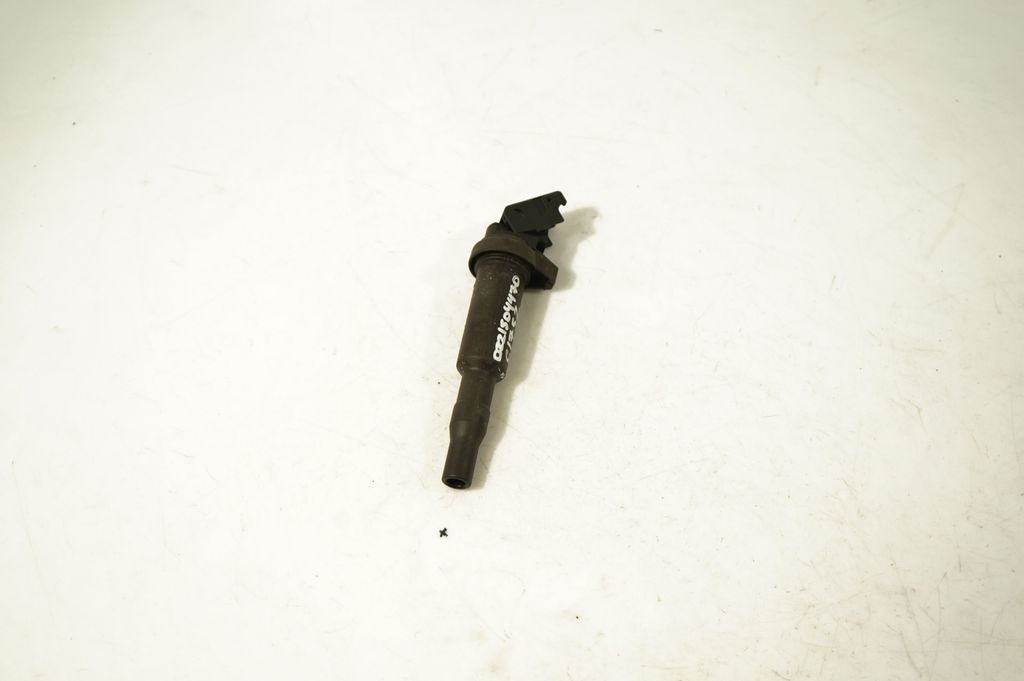 High voltage ignition coil