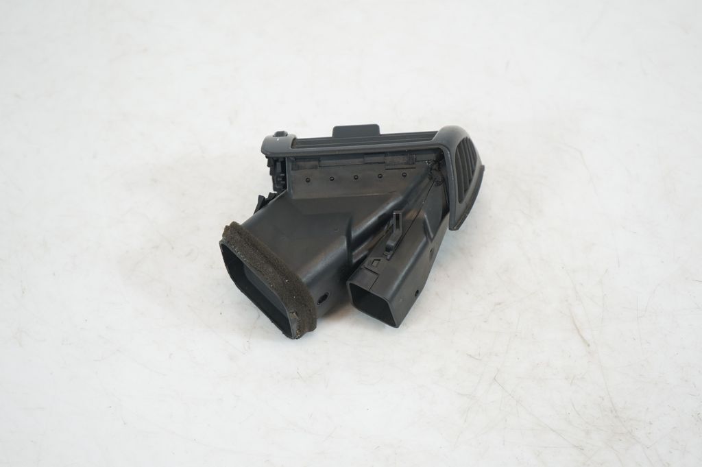 Dashboard side air vent grill/cover trim (3)