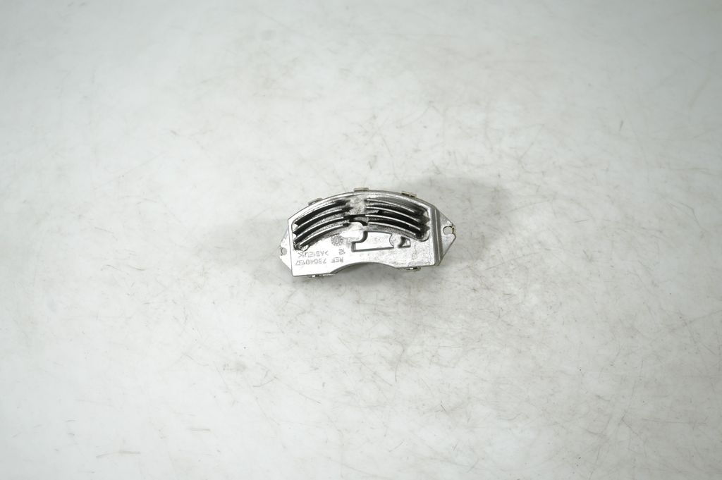 Heater blower motor/fan resistor