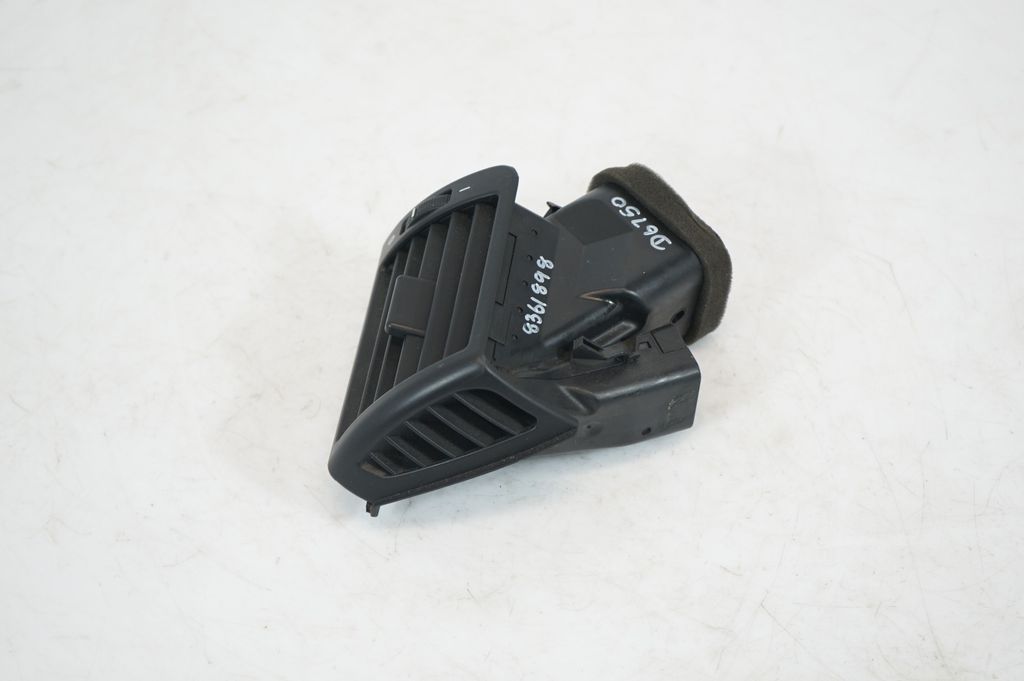 Dashboard side air vent grill/cover trim (2)