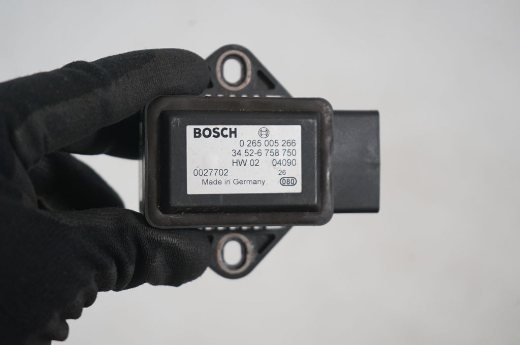 ESP acceleration yaw rate sensor (6)