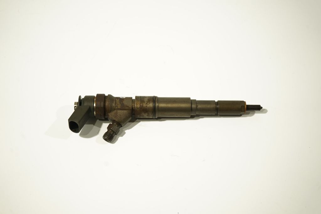 Fuel injector (2)