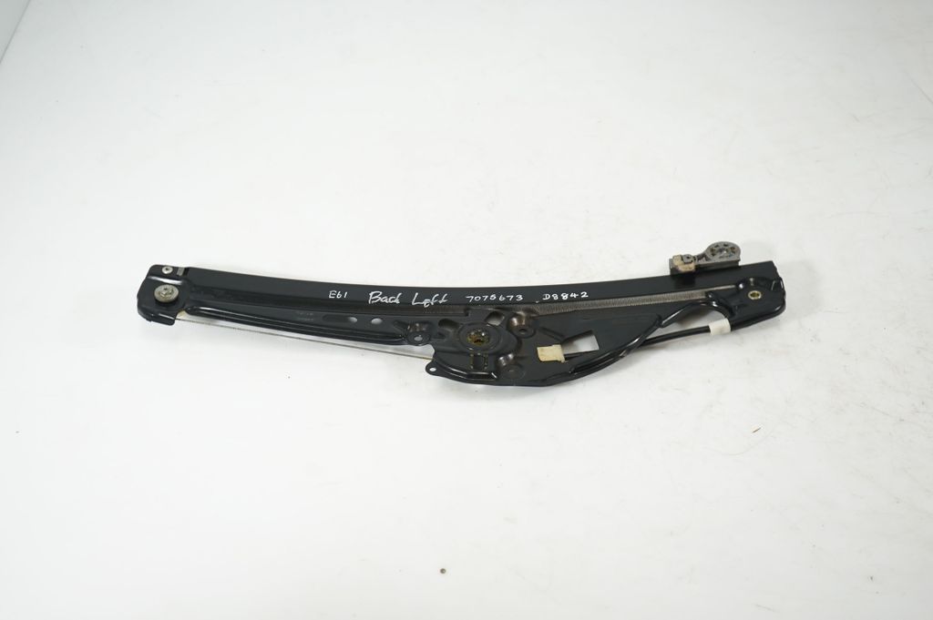 Rear door window regulator with motor